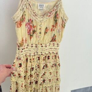 HEMANT & NANDITA Floral Mini Dress - Cream and Pink